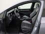Volkswagen Golf 1.5eHybrid 200kW/272PK Black Style GTE · Panoramadak · 360°Camera + Parkeersensoren · Leder · Elektrische stoelverstelling · HEAD-UP Display ·  Garantie t/m 15-04-2030 of 100000km
