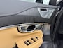 Volvo XC90 2.0 T8 Plug-in hybrid AWD Ultra Bright | Luchtvering | B&W | Massage | Trekhaak
