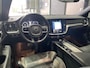Volvo V60 B3 R-Design | Trekhaak | ACC | Stoel+Stuurverwarming | Stoel+Stuurverwarming | 19 Inch | BLIS