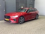 Volvo V60 B3 R-Design | Trekhaak | ACC | Stoel+Stuurverwarming | Stoel+Stuurverwarming | 19 Inch | BLIS
