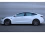 Tesla Model 3 RWD PLUS 60KWH 238PK AUTOMAAT / NAVI / LEDER / CLIMIA / FULL-LED / CAMERA / 19" LMV / PANO. DAK / AUTO-PILOT / NIEUWSTAAT !!