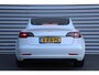 Tesla Model 3 RWD PLUS 60KWH 238PK AUTOMAAT / NAVI / LEDER / CLIMIA / FULL-LED / CAMERA / 19" LMV / PANO. DAK / AUTO-PILOT / NIEUWSTAAT !!