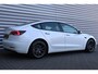 Tesla Model 3 RWD PLUS 60KWH 238PK AUTOMAAT / NAVI / LEDER / CLIMIA / FULL-LED / CAMERA / 19" LMV / PANO. DAK / AUTO-PILOT / NIEUWSTAAT !!