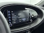 Toyota Aygo X 1.0 VVT-i MT first | Stoelverwarming | Parkeercamera | Apple Carplay / Android Auto |