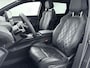 Peugeot 5008 SUV 1.2 130 pk Automaat GT | Lederbekleding | Massage /Elektrisch stoelen | Camera | Stoelverwarming | Schuif/kanteldak | Navigatie | Apple Carplay | Elektrische Achterklep