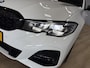 BMW 3-Serie Touring 318i M Sport Executive Edition Airco ECC | Panorama | Keyless | Sfeer | Virtual | Apple Carplay | Cruise Control | Isofix | NAP
