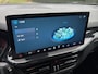 Ford Focus Wagon 1.0 Hybrid ST Line X | Pano | Winter Pack | Adap. Cruise | Navigatie | Carplay | Achteruitrijcamera | Airco (automatisch) | Cruise control adaptief met Stop&Go en stuurhulp