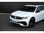 Volkswagen Tiguan 1.4 TSI eHybrid R-Line Business+ | Panoramadak | Camera | IQ Light | | Apple Carplay/Android Auto|telefoonintegratie premium