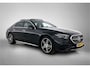 Mercedes-Benz E-klasse 300 e AMG Plug-In Hybride AMG Line | Panoramadak | Widescreen Dashboard | Burmester® 4D surround sound system | Digil Licht. Inclusief 24 maanden MB Certified garantie voor Europa.