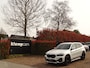 BMW X1 sDrive18i | Handbak | Uniek | PearlWeiss | Leer | Nav | All-black! | Privacy glass