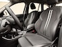 BMW X1 sDrive18i | Handbak | Uniek | PearlWeiss | Leer | Nav | All-black! | Privacy glass