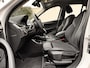 BMW X1 sDrive18i | Handbak | Uniek | PearlWeiss | Leer | Nav | All-black! | Privacy glass