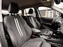 BMW X1 sDrive18i | Handbak | Uniek | PearlWeiss | Leer | Nav | All-black! | Privacy glass