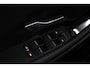 Jaguar E-Pace P300e AWD R-Dynamic SE | Trekhaak | ACC | Getint Glas | Camera | Leder