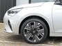 Opel Corsa-e Level 3 50 kWh 3 fase | LED Matrix | Groot Navigatie | Camera | 17" LMV