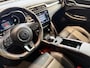 MG MG ZS EV Standard Range Luxury 50 kWh 1e Eigenaar | Navi | Apple Carplay/Android Auto | Metallic lak | Pano dak | Bovag garantie | NAP