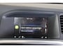 Volvo V60 2.4 D5 Twin Engine Special Edition Trekhaak, Navigatie, Apple CarPlay