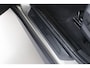 BMW X1 sDrive18i High Executive | Trekhaak | Stoelverwarming | Getint Glas | PDC V+A