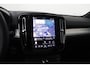 Volvo XC40 B3 Ultra Black Edition | Panoramadak | Trekhaak | 360 Camera | ACC | Harman/Kardon | Stoel+Stuurverwarming | 20 Inch