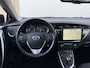 Toyota Auris Touring Sports 1.8 Hybrid Executive | Trekhaak | Pano | CarPlay | Camera | 17 inch