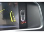 Volvo V40 T3 Polar+ R-Design | Panoramadak | Harman/Kardon | Trekhaak | Camera | Trekhaak | Keyless Entry |