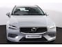 Volvo V60 T6 Plug-in hybrid AWD Business Edition Intellisafe Assist & Surround - 360º Camera - Harman/Kardon audio - Verwarmde voorstoelen & stuur - Parkeersensoren voor & achter - 18" LMV