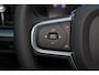Volvo V60 T6 Plug-in hybrid AWD Business Edition Intellisafe Assist & Surround - 360º Camera - Harman/Kardon audio - Verwarmde voorstoelen & stuur - Parkeersensoren voor & achter - 18" LMV