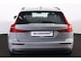 Volvo V60 T6 Plug-in hybrid AWD Business Edition Intellisafe Assist & Surround - 360º Camera - Harman/Kardon audio - Verwarmde voorstoelen & stuur - Parkeersensoren voor & achter - 18" LMV