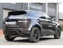 Land Rover Range Rover Evoque 1.5 P270e PHEV AWD Dynamic SE 5 jaar fabrieksgarantie vanaf 2 sept/2025 tot 150.000 km Black Pack - Panoramadak - 20 inch Speciale kleur: Carpation Grey