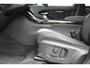Land Rover Range Rover Evoque 1.5 P270e PHEV AWD Dynamic SE - LET OP: 5 jaar fabrieksgarantie vanaf 2 sept/2025 tot 150.000 km Black Pack - Panoramadak - 20 inch Speciale kleur: Carpation Grey - 360 camera - Stoelverwarming achter