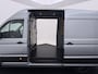Volkswagen Crafter (2) GP 35 2.0 TDI 177 PK Autom. L3H3 Exclusive | BPM Vrij | Navigatie Discover Pro | Elek.pakket plus | Airco | Ad. Cruisecontrol | Led verlichting | Laadruimte Betimmering | Trekhaak