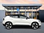 Volvo EX30 Single Motor Extended Range Ultra 69 kWh | Mist wool blend bekleding | Stoel/stuurverwarming | Getint glas | 360 Camera | Elektrische stoelen | Panoramadak | Harman Kardon