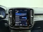 Volvo XC40 Extended Range Plus / 20'' / Nubuck incl. Fjord Blue Tapijt / Trekhaak / Stoel + Stuurw. Verwarming / PDC + Camera / Getint Glas /