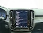 Volvo XC40 Extended Range Plus / 20'' / Nubuck incl. Fjord Blue Tapijt / Trekhaak / Stoel + Stuurw. Verwarming / PDC + Camera / Getint Glas /