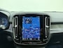 Volvo XC40 Extended Range Plus / 20'' / Nubuck incl. Fjord Blue Tapijt / Trekhaak / Stoel + Stuurw. Verwarming / PDC + Camera / Getint Glas /