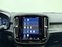 Volvo XC40 Extended Range Plus / 20'' / Nubuck incl. Fjord Blue Tapijt / Trekhaak / Stoel + Stuurw. Verwarming / PDC + Camera / Getint Glas /