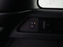 Land Rover Discovery Sport 1.5 P270e PHEV Business Landmark Edition | Elektrische Trekhaak | Matrix LED-koplampen | Meridian™ Surround Sound System | Panoramadak |
