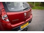 Dacia Sandero 1.6 Stepway Lage km stand | Leer | Trekhaak | Airco