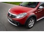 Dacia Sandero 1.6 Stepway Lage km stand | Leer | Trekhaak | Airco