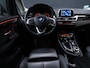 BMW 2-Serie Gran Tourer 218i 7p. Corporate Lease Executive [TREKHAAK, CRUISE CONTROL, BLUETOOTH TELEFOON, ACHTERUITRIJCAMERA, PDC V+A, STOELVERWARMING, 7-ZITTER, NIEUWTSAAT]