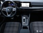 Volkswagen Golf 1.4 eHybrid GTE / DEALER OND. / IQ LIGHT / AMBIENTE / TREKHAAK / 18"