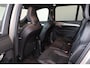 Volvo XC90 T8 Recharge AWD R-Design - Panorama/schuifdak - IntelliSafe Assist & Surround - Harman/Kardon audio - Adaptieve LED koplampen - Elektr. bedienb. voorstoelen met geheugen - Parkeercamera achter - Verwarmde voorstoelen & stuur - Head up display - Climate-Control 4-zone - Parkeersensoren voor & achter - Draadloze tel. lader - Extra getint glas - Standkachel - 22' LMV