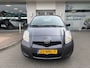 Toyota Yaris 1.3 VVTi Comfort | Airco | All-season | Trekhaak | Radio |