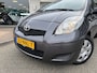 Toyota Yaris 1.3 VVTi Comfort | Airco | All-season | Trekhaak | Radio |
