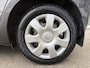 Toyota Yaris 1.3 VVTi Comfort | Airco | All-season | Trekhaak | Radio |