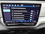 Volkswagen ID.4 Pro Business 77 kWh 286 PK | Herwaardering | Trekhaak | 360 Camera | 19" lichtmetalen velgen | IQ Lights | Stoelverwarming | Apple Carplay draadloos | Stuurverwarming | Lane assist | Android Auto draadloos | Parkeersensoren | Navigatie |
