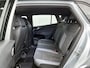 Volkswagen ID.4 Pro Business 77 kWh 286 PK | Herwaardering | Trekhaak | 360 Camera | 19" lichtmetalen velgen | IQ Lights | Stoelverwarming | Apple Carplay draadloos | Stuurverwarming | Lane assist | Android Auto draadloos | Parkeersensoren | Navigatie |