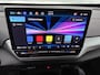 Volkswagen ID.4 Pro Business 77 kWh 286 PK | Herwaardering | Trekhaak | 360 Camera | 19" lichtmetalen velgen | IQ Lights | Stoelverwarming | Apple Carplay draadloos | Stuurverwarming | Lane assist | Android Auto draadloos | Parkeersensoren | Navigatie |