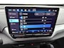 Volkswagen ID.4 Pro Business 77 kWh 286 PK | Herwaardering | Trekhaak | 360 Camera | 19" lichtmetalen velgen | IQ Lights | Stoelverwarming | Apple Carplay draadloos | Stuurverwarming | Lane assist | Android Auto draadloos | Parkeersensoren | Navigatie |