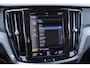 Volvo V60 B5 2.0 250Pk Aut. | Inscription | Leder | Harman-Kardon | Achteruitrijcamera | Trekhaak | 18''